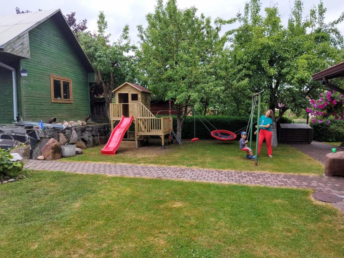 Spacious & Cozy Apartment With Forest View Zapyskis Exterior foto